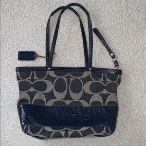 Coach Shoulder Bag